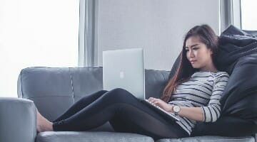 Working From Home vs Working In An Office